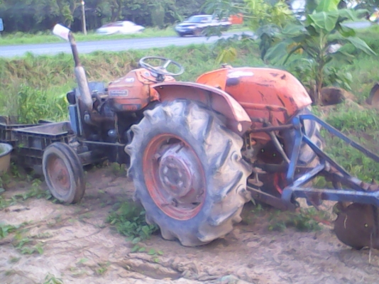 ขายรถไถ kubota l26