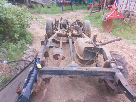 รถ