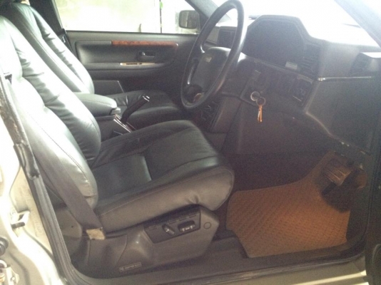 ขาย รถหรูราคาบ้านๆซักคัน volvo 960 ปี 1996