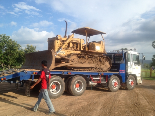 ขายรถแทรกเตอร์