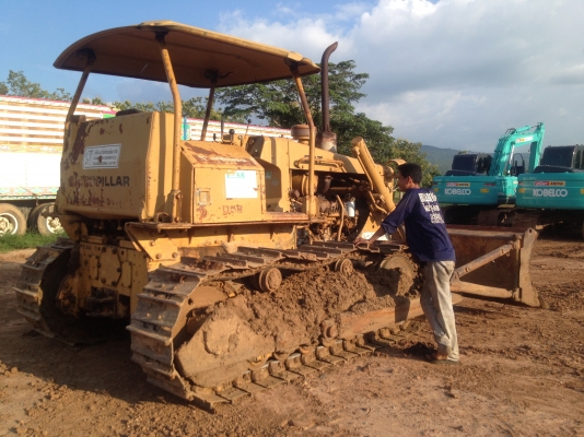 ขายรถแทรกเตอร์