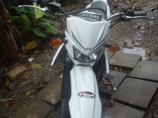 KAWASAKI KLX150สภาพใหม่มากวิ่ง800โลมีของแถมหลักหมื่น