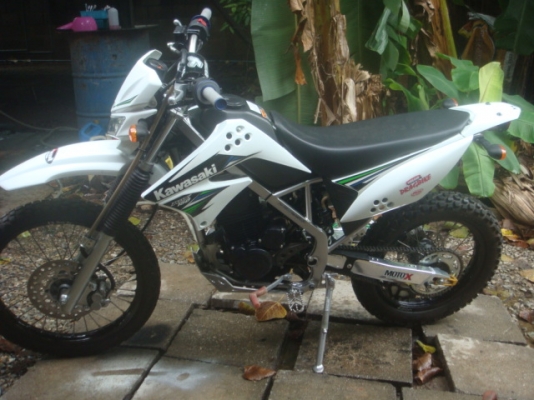 KAWASAKI KLX150สภาพใหม่มากวิ่ง800โลมีของแถมหลักหมื่น