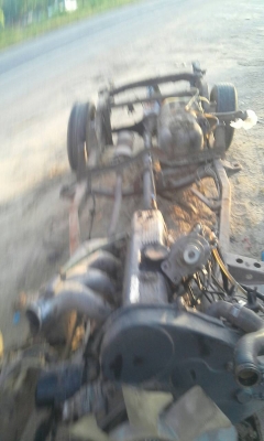 ขายเครื่อง 4D56 +เกียร์+คัสซี+ช่วงล่าง+เล่ม