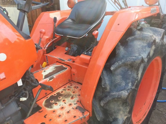 คูโบต้า L3408 4 WD  ตัวเปล่า เครื่องดี เกียร์ดี พวงมาลัยเพาเวอร์