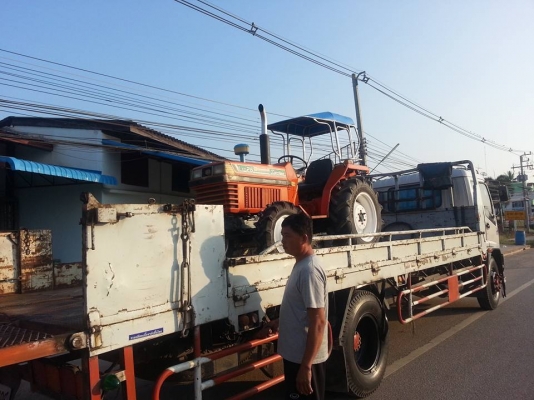 คูโบต้า L1-26 4 WD 2 เพลา สภาพดีพร้อมใช้งานครับ