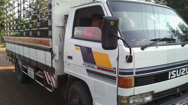 ขายรถ 6 ล้อ  ISUZU