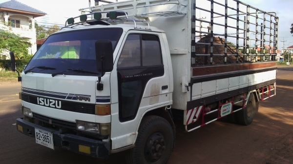 ขายรถ 6 ล้อ ISUZU ขายรถ 6 ล้อ ISUZU