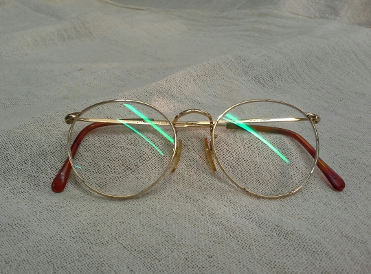 แว่นสายตายาวคลาสสิคระดับตำนาน  ALGHA/ERIC CLAPTON made in England