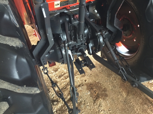 ขายรถไถคูโบต้า 47 แรงทำงาน 1,400 ชั่วโมง รถไร่ไม่เคยลงนาพร้อมอุปกรณ์ ราคา 398,000 บาทสนใจโทร 081-9136451 ขายรถไถคูโบต้า 47 แรงทำงาน 1,400 ชั่วโมง รถไร่ไม่เคยลงนาพร้อมอุปกรณ์ ราคา 398,000 บาทสนใจโทร 081-9136451