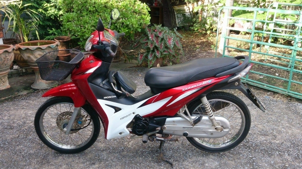 wave 110i รถครอบครัว พร้อมใช้งาน