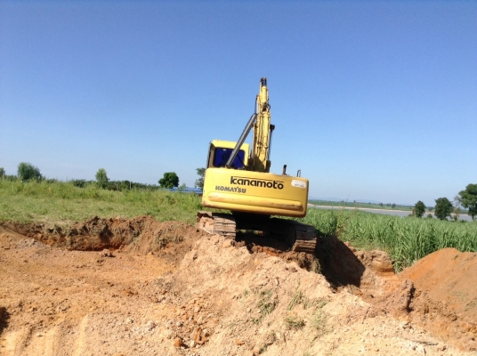 ขาย KOMATSU 120-6 สภาพเก่านอก รถสวย ไฟฟ้าครบ เครื่องปั้มดี เยี่ยม เอกสารใบอินวอยซ์