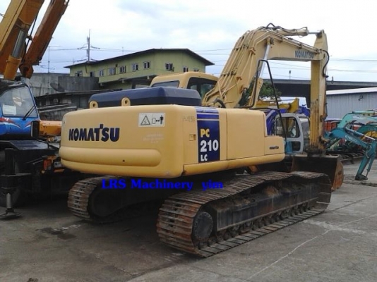 ขายรถแมคโคร KOMATSU PC 210 - 6 LC ( ขายถูก ) ขายรถแมคโคร KOMATSU PC 210 - 6 LC ( ขายถูก )