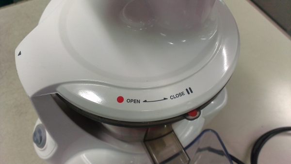 ขายเครื่องคั้นน้ำผลไม้พร้อมแยกกาก ขายเครื่องคั้นน้ำผลไม้พร้อมแยกกาก