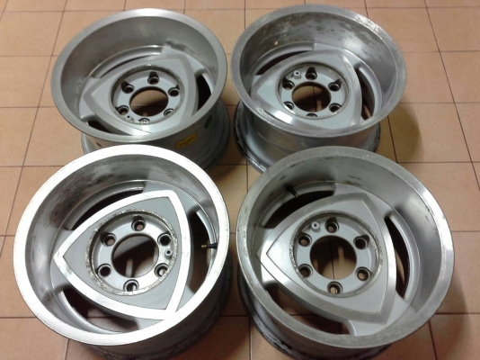 ล้อ turbu rotary 15x8.5 หกรู
