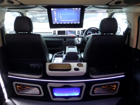 VENTURY ปี2011 ปต่งเต็ม สนใจดทรเลยครับ 097-107-8777 VENTURY ปี2011 ปต่งเต็ม สนใจดทรเลยครับ 097-107-8777