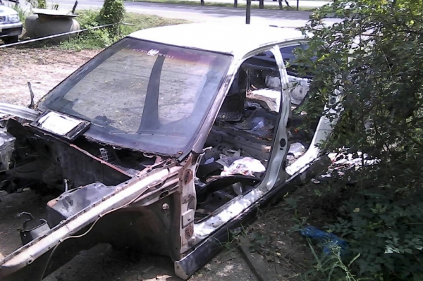 ขายกระดองแอคอดร์ตาเพชร ผุหลังคานิดหน่อย เสนอราคามาเลย ก่อนตัดเศษเหล็ก