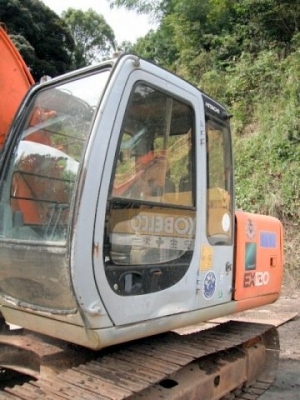 Hitachi EX120-5E เก่าญี่ปุ่น มีไลน์หัวกระแทก รถปี1999 ตัวสุดท้ายของรุ่น