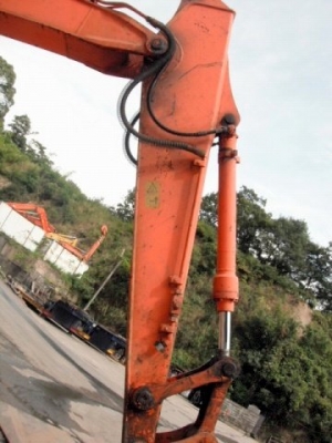 Hitachi EX120-5E เก่าญี่ปุ่น มีไลน์หัวกระแทก รถปี1999 ตัวสุดท้ายของรุ่น