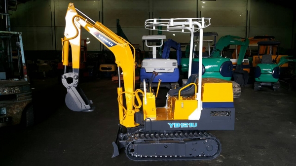 ขาย รถขุด YANMAR รุุ่น YB121U แทร็กยางสวย มือสองญี่ปุ่น ขนาดเท่า PC05 สวยพร้อมใช้งาน มือถือ/LINE ID: 0818753444 ขาย รถขุด YANMAR รุุ่น YB121U แทร็กยางสวย มือสองญี่ปุ่น ขนาดเท่า PC05 สวยพร้อมใช้งาน มือถือ/LINE ID: 0818753444