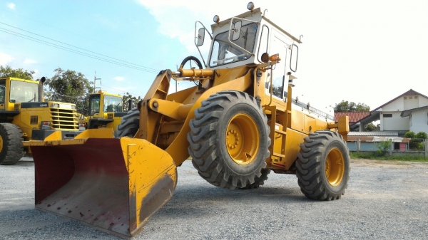 มาใหม่ รถตัก KOMATSU 510 กรองเดี่ยว ซีเรียลสูง นำเข้าจากญี่ปุ่น โทร. 090-986-2521 อ๊อบ