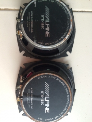 ลำโพง Alpine STE-122C 2ทาง 4นิ้ว 100W กรวยโพลี เสียงกลางแหลมชัด เบสนุ่น เสียงดี มือ2 ญี่ปุ่น