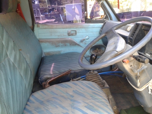 6 ล้อดั้ม Nkr สนใจโทรสอบถามได้ 0898500086  วิโรจน์