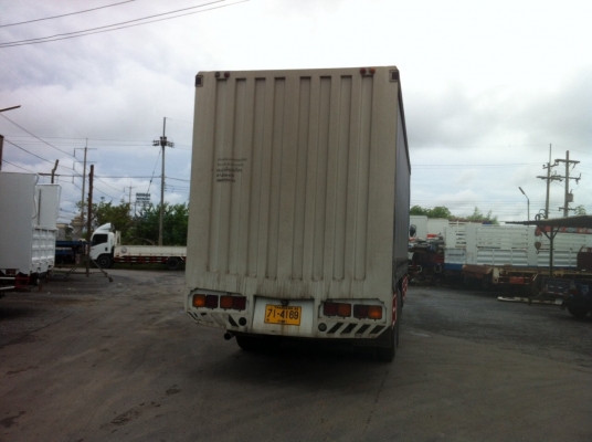 รถ10ล้อตู้ผ้าใบ ปี56 ยาว7.8เมตร 300แรงม้า