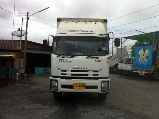 รถ10ล้อตู้ผ้าใบ ปี56 ยาว7.8เมตร 240แรงม้า