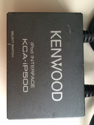 อุปกรณฺเสริม KENWOOD KCA-iP500 iPod Interface สำหรับเครื่องเคนวูด ให้สามารถเชื่อมiPodเข้ากับเครื่องเล่นKENWOOD สภาพสวย มือ2 ญี่ปุ่น