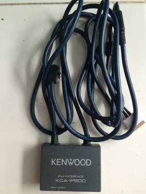 อุปกรณฺเสริม KENWOOD KCA-iP500 iPod Interface สำหรับเครื่องเคนวูด ให้สามารถเชื่อมiPodเข้ากับเครื่องเล่นKENWOOD สภาพสวย มือ2 ญี่ปุ่น