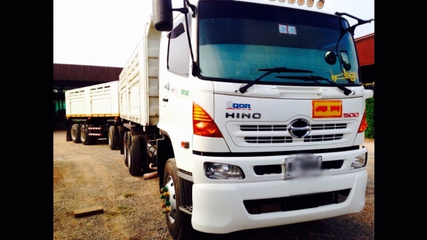 HINO.  MEGA. ซีรี่500 344แรง hi speed.  ปี56 สภาพเดิมๆสวยขั้นเทพรถวิ่งน้อย ราคาต่อลองได้ที่หน้างาน 089-7088772