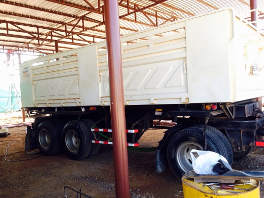 HINO.  MEGA. ซีรี่500 344แรง hi speed.  ปี56 สภาพเดิมๆสวยขั้นเทพรถวิ่งน้อย ราคาต่อลองได้ที่หน้างาน 089-7088772