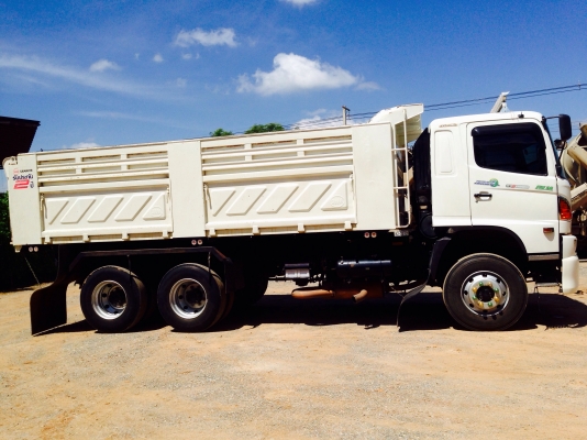 HINO.  MEGA. ซีรี่500 344แรง hi speed.  ปี56 สภาพเดิมๆสวยขั้นเทพรถวิ่งน้อย ราคาต่อลองได้ที่หน้างาน 089-7088772