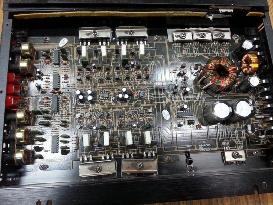 แอมป์ 4 แชลแนลเวอเทค