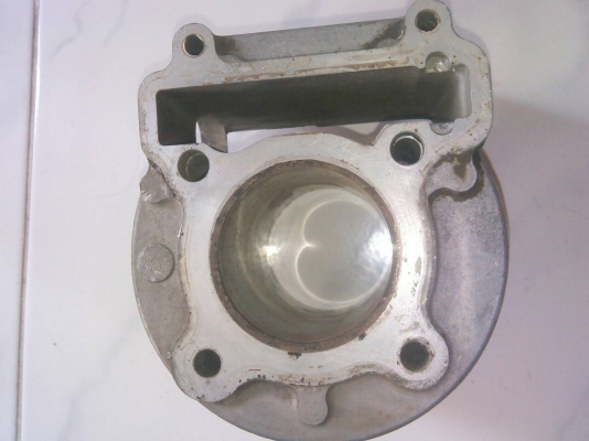 เสื้อสูบมีโอยามาฮ่า