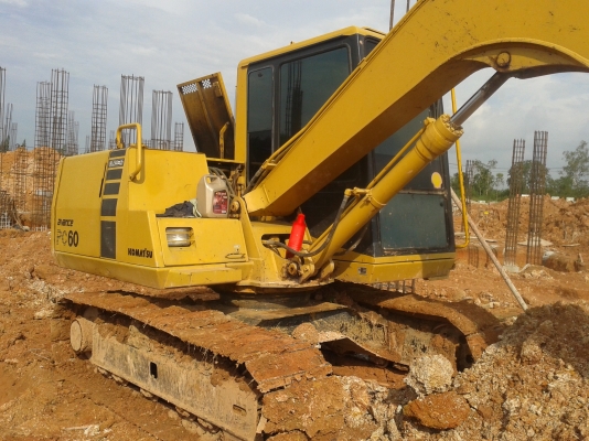 KOMATSU PC 60-6