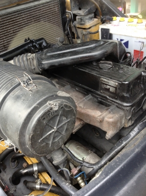 +++ ขายโฟล์คลิฟท์  KOMATSU FD30-16  รุ่น 16  (รถสภาพดี  รับประกัน)  ขนาด  3  ตัน  เครื่องยนต์ดีเซล  เสา  4  เมตร  เกียร์ออโตเมติค  งา 1,070  มม.  ยางตัน