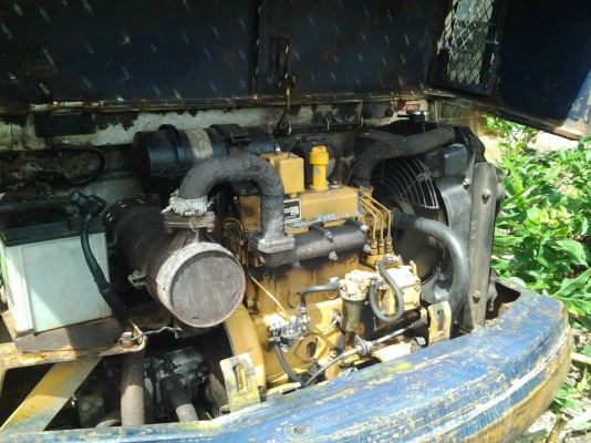 ลดราคาด่วนๆครับ KOMATSU PC30 รุ่น 5 (เจ้าของขายเองครับ ไม่ผ่านนายหน้า) ลดราคาด่วนๆครับ KOMATSU PC30 รุ่น 5 (เจ้าของขายเองครับ ไม่ผ่านนายหน้า)