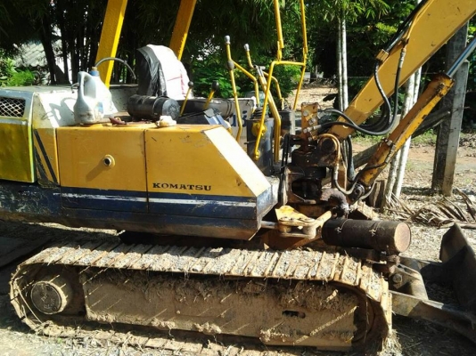 ลดราคาด่วนๆครับ KOMATSU PC30 รุ่น 5 (เจ้าของขายเองครับ ไม่ผ่านนายหน้า) ลดราคาด่วนๆครับ KOMATSU PC30 รุ่น 5 (เจ้าของขายเองครับ ไม่ผ่านนายหน้า)