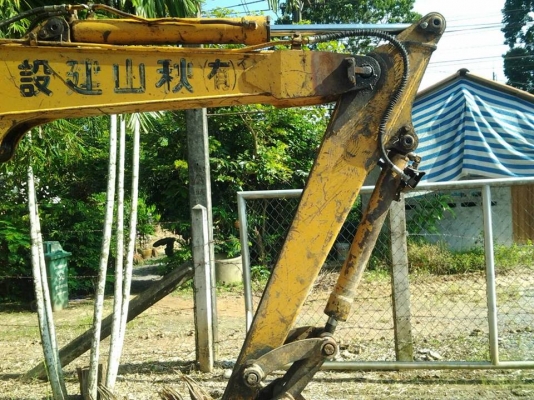 ลดราคาด่วนๆครับ KOMATSU PC30 รุ่น 5 (เจ้าของขายเองครับ ไม่ผ่านนายหน้า) ลดราคาด่วนๆครับ KOMATSU PC30 รุ่น 5 (เจ้าของขายเองครับ ไม่ผ่านนายหน้า)