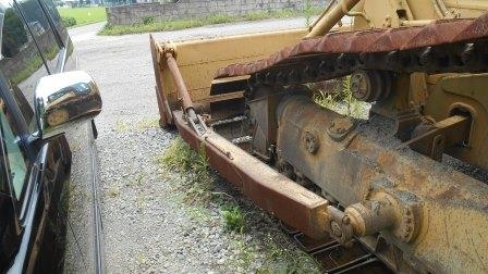 ขายรถดันดิน D5H สภาพสวยพร้อมใช้นำเข้าจาก Japan สนใจติดต่อ อำพล 090-9694506, 080-3031241