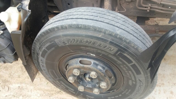 หกล้อ อีซูซ NQR175ปี53ช่วงยาว5.50ม รถสภาพดีสวยจัดบางเดิมทั้งคัน ทะเบียนพร้อมโอน ขายราคา 795,000บ รถสวยน่าใช้ หกล้อ อีซูซ NQR175ปี53ช่วงยาว5.50ม รถสภาพดีสวยจัดบางเดิมทั้งคัน ทะเบียนพร้อมโอน ขายราคา 795,000บ รถสวยน่าใช้