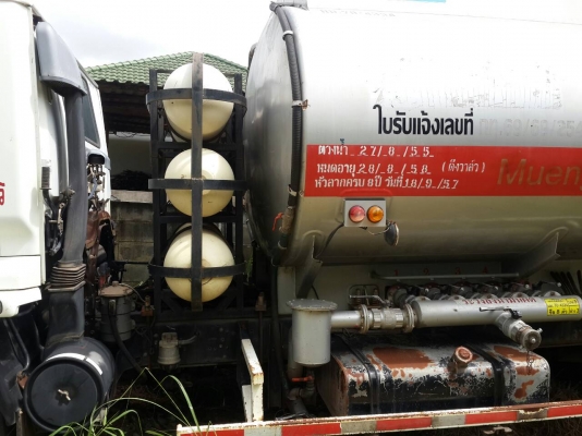 รถบรรทุกน้ำมันดีเซล -ถังขนาด18,000 ลิตร