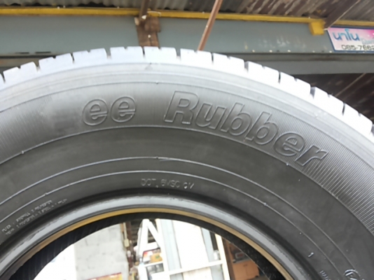 ยางใหม่265 70 15 ปี13 ยังไม่เคยลงพื้น 1ชุด4เส้น6,800บ. ยางใหม่265 70 15 ปี13 ยังไม่เคยลงพื้น 1ชุด4เส้น6,800บ.
