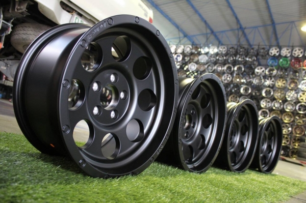 ล้อหยดน้ำ ขอบ16X8 ออฟ-10 5H114.3 สีดำด้าน