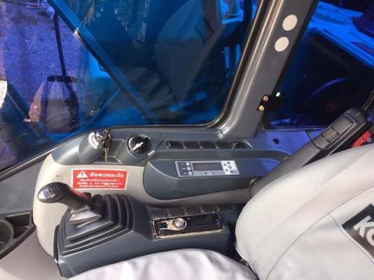 KOBELCO SK200-8 YN12 Super รถปี2011ใช้งานมา 3 ปี 4 เดือน ชัวโม6,xxx รถสีเดิมรถ สวย ใช้งานได้ดี ไม่มีน้ำมันรั่วแม้แต่หยดเดียวรับปะกัน  สนใจ 0890854790 ด่วน!!!!