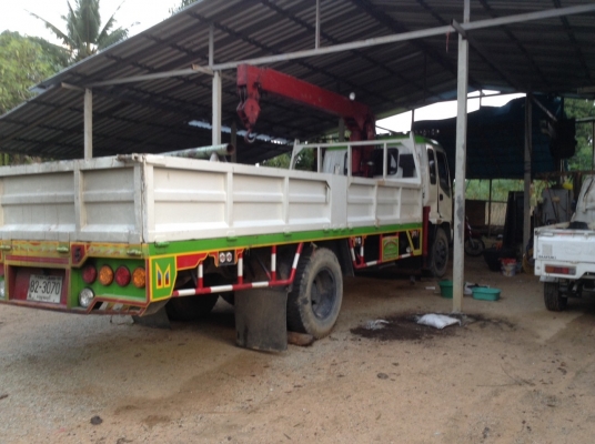 ขายหกล้อติดเครน