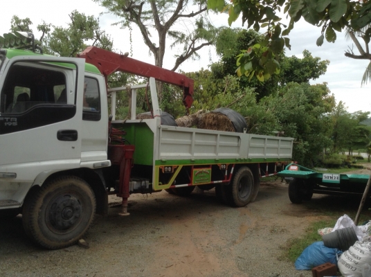 ขายหกล้อติดเครน