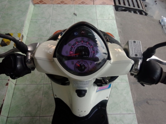 Jelato 125cc หัวฉีดประหยัดน้ำมัน สวยๆน่ารักๆ ขายราคาถูกๆครับ